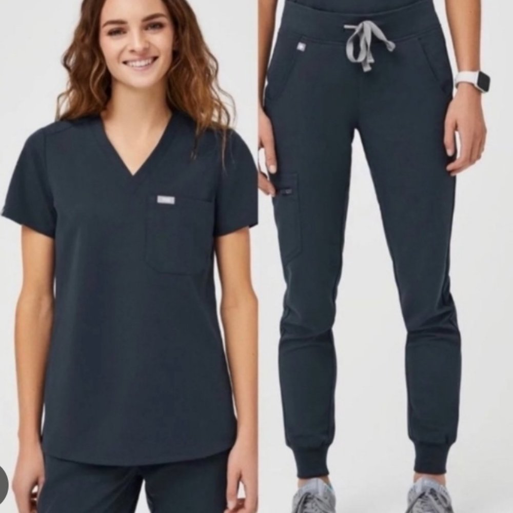 Figs Dark Harbor Jogger Scrub Set